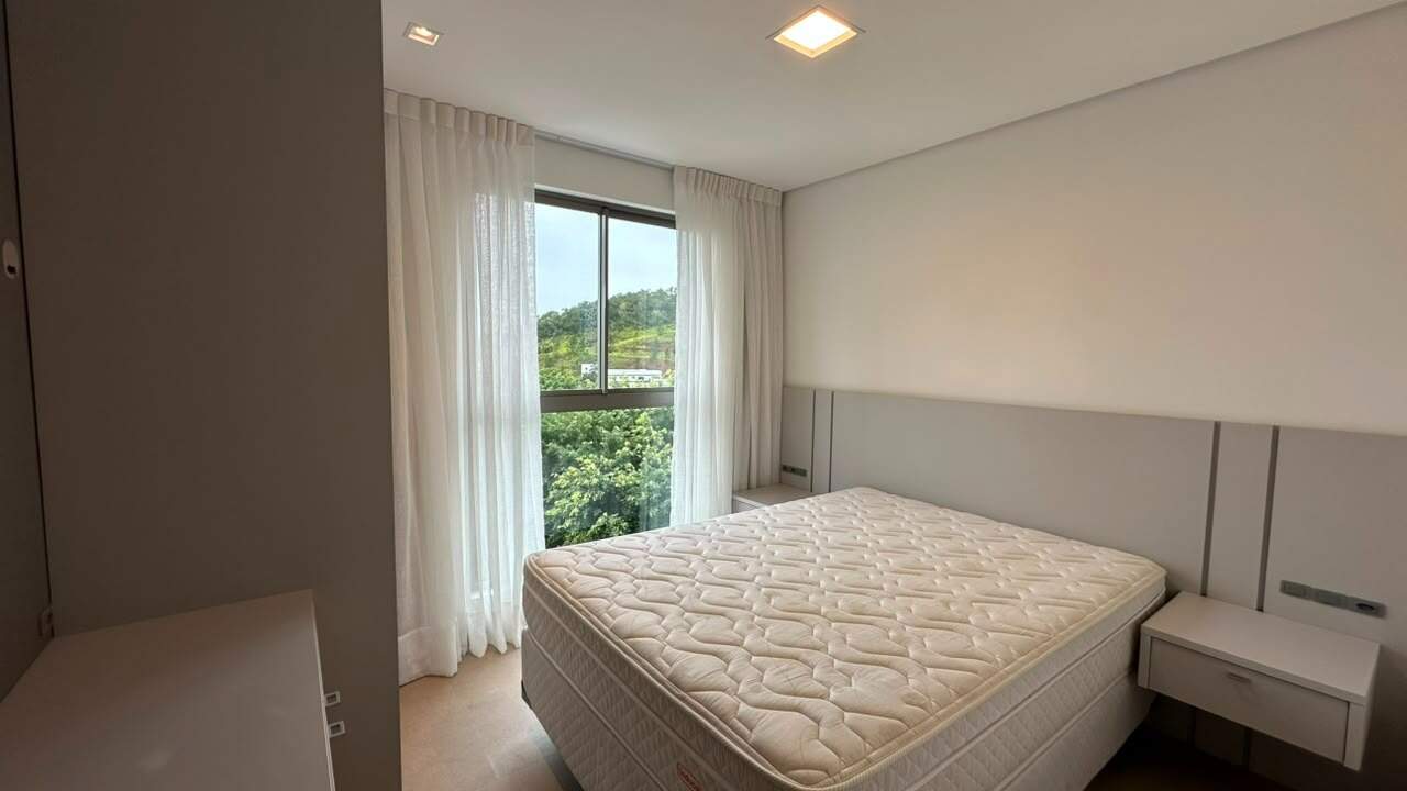 Apartamento para aluguel no Praia Brava: 