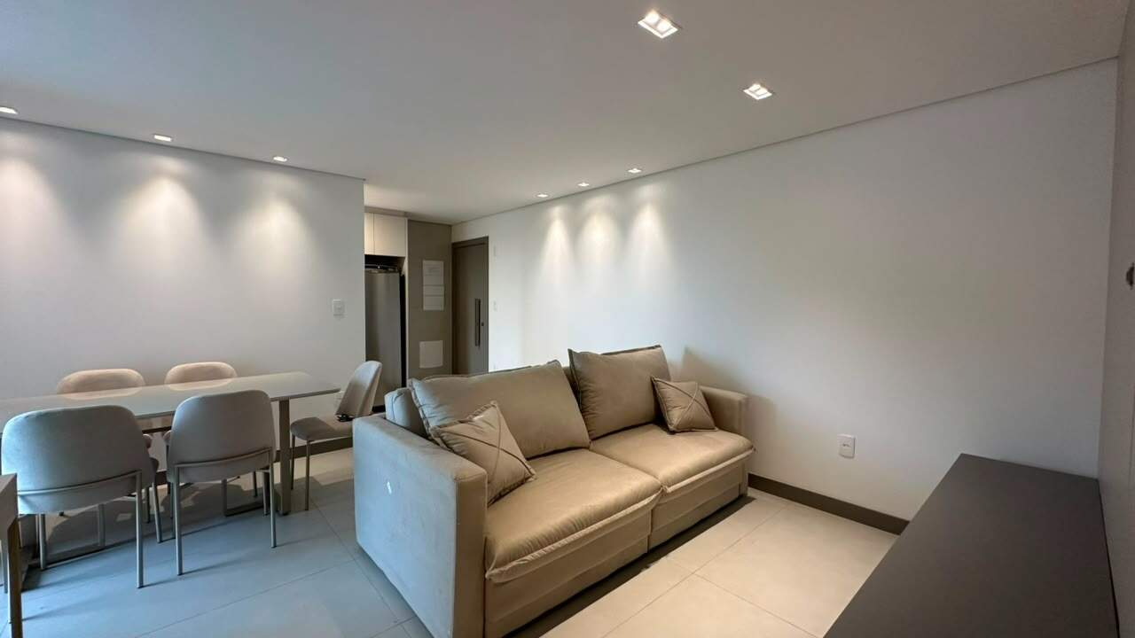 Apartamento para aluguel no Praia Brava: 