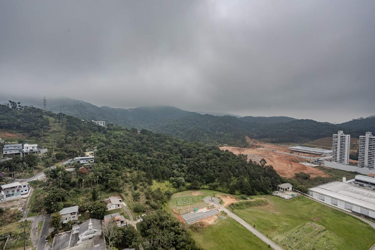 Apartamento à venda no Praia Brava: 