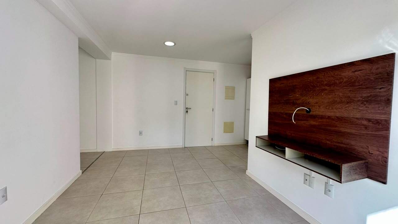 Apartamento para aluguel no Praia Brava de Itajaí: 