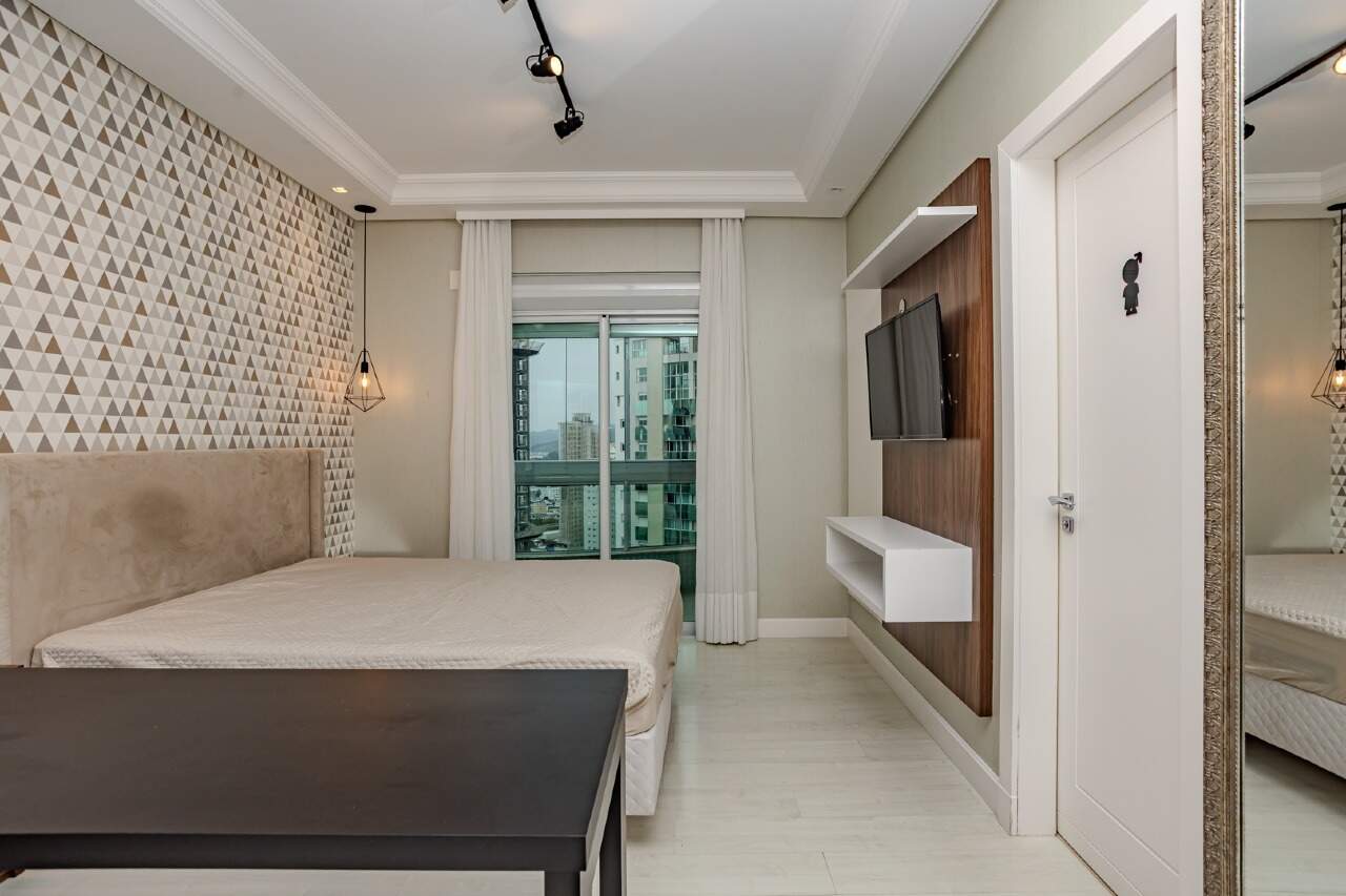 Apartamento para aluguel no Centro: 