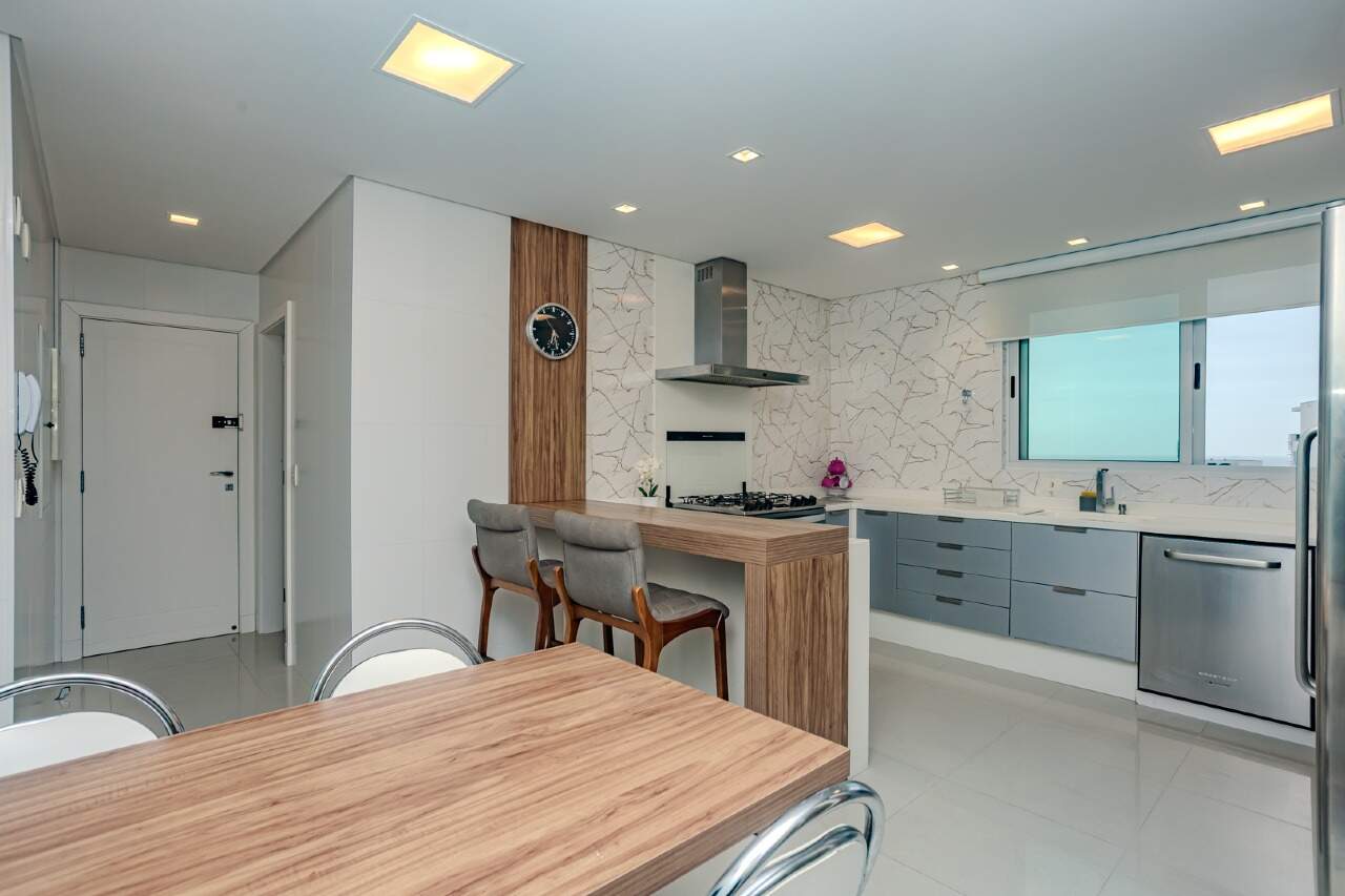 Apartamento para aluguel no Centro: 