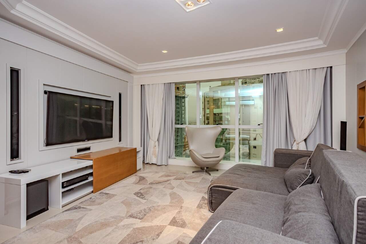 Apartamento para aluguel no Centro: 