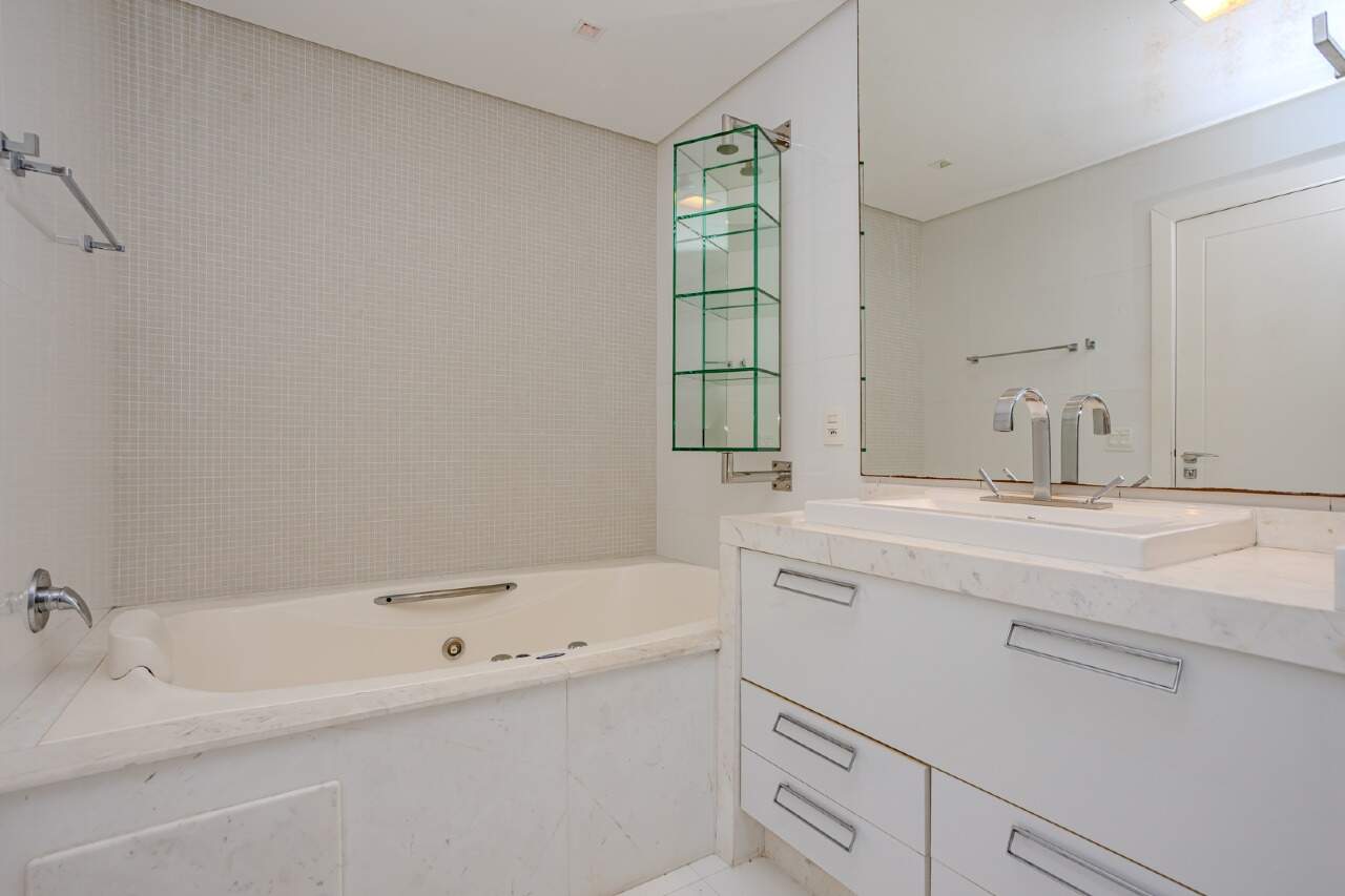 Apartamento para aluguel no Centro: 