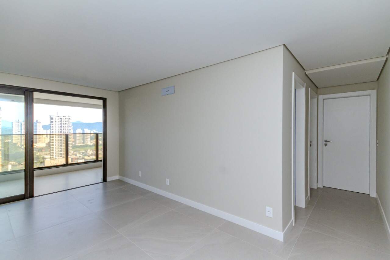 Apartamento à venda no Praia Brava: