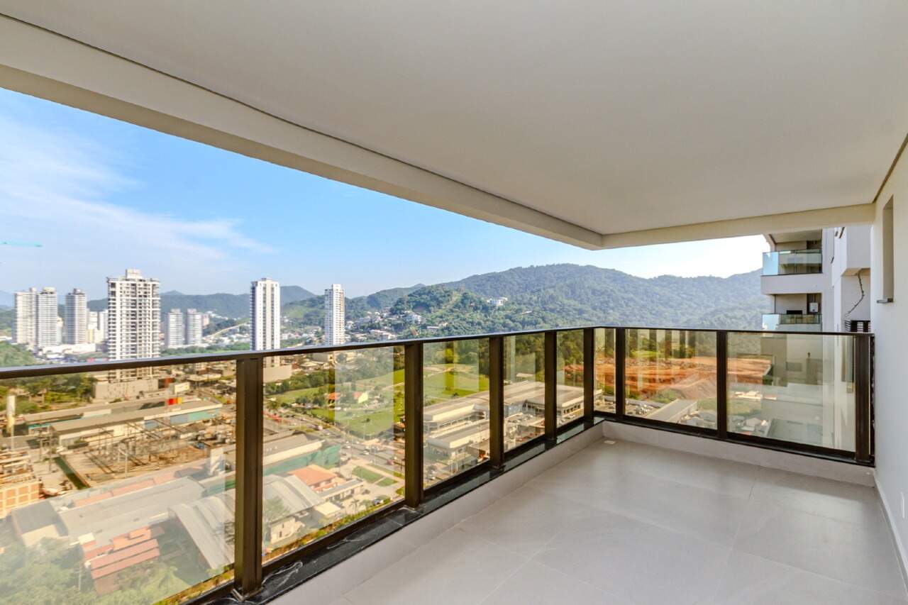 Apartamento à venda no Praia Brava: 