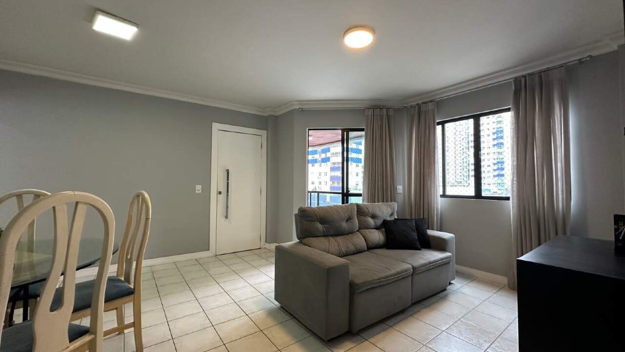 Apartamento para aluguel no Centro: 