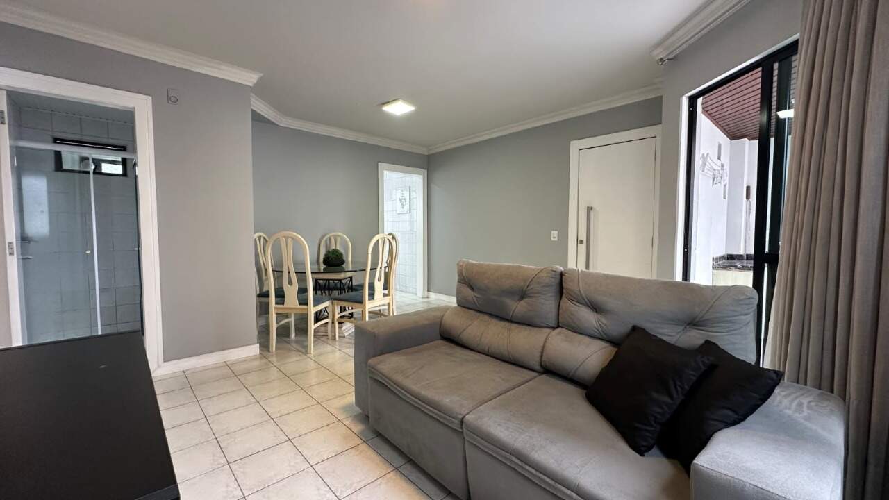 Apartamento para aluguel no Centro: 