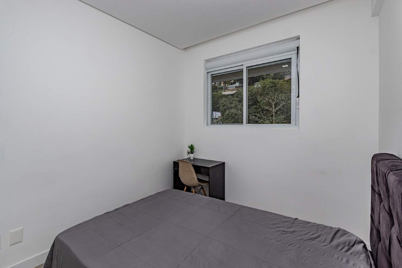 Apartamento para aluguel no Praia Brava: