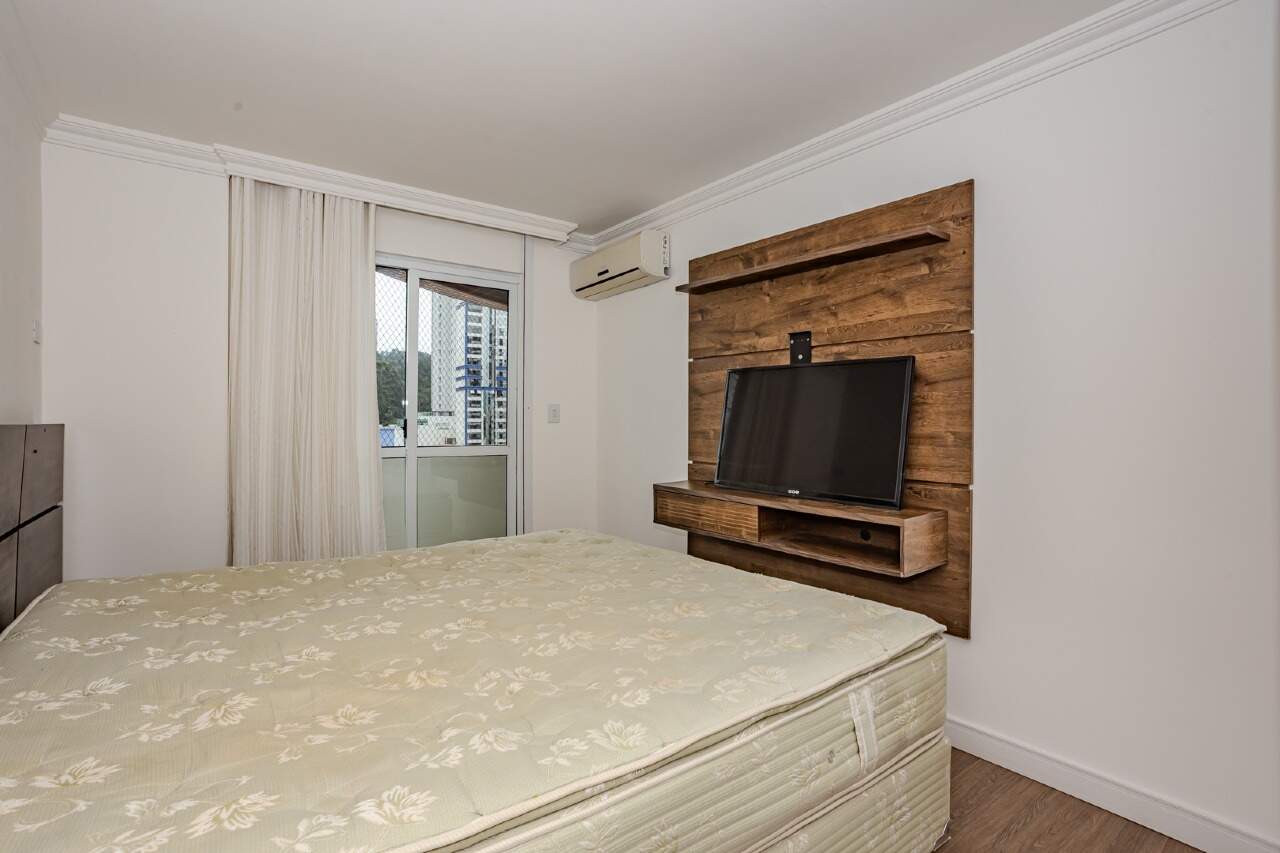 Apartamento para aluguel no Pioneiros: 