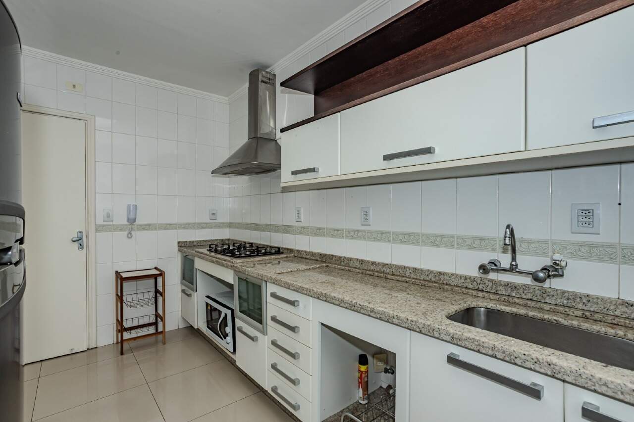 Apartamento para aluguel no Pioneiros: 