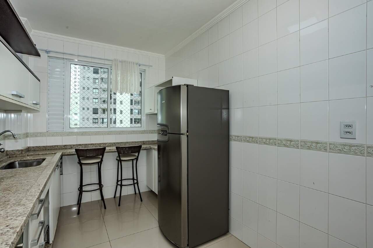 Apartamento para aluguel no Pioneiros: 