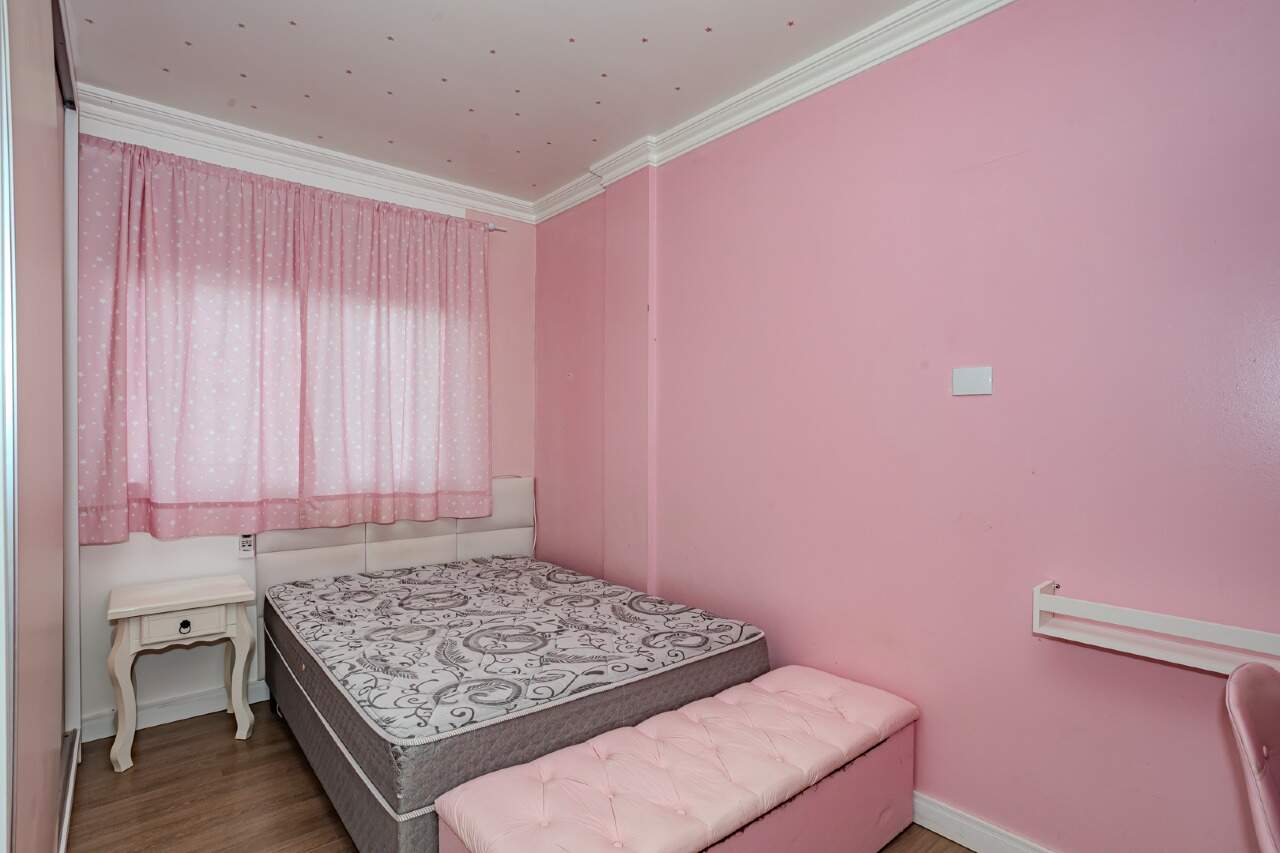 Apartamento para aluguel no Pioneiros: 