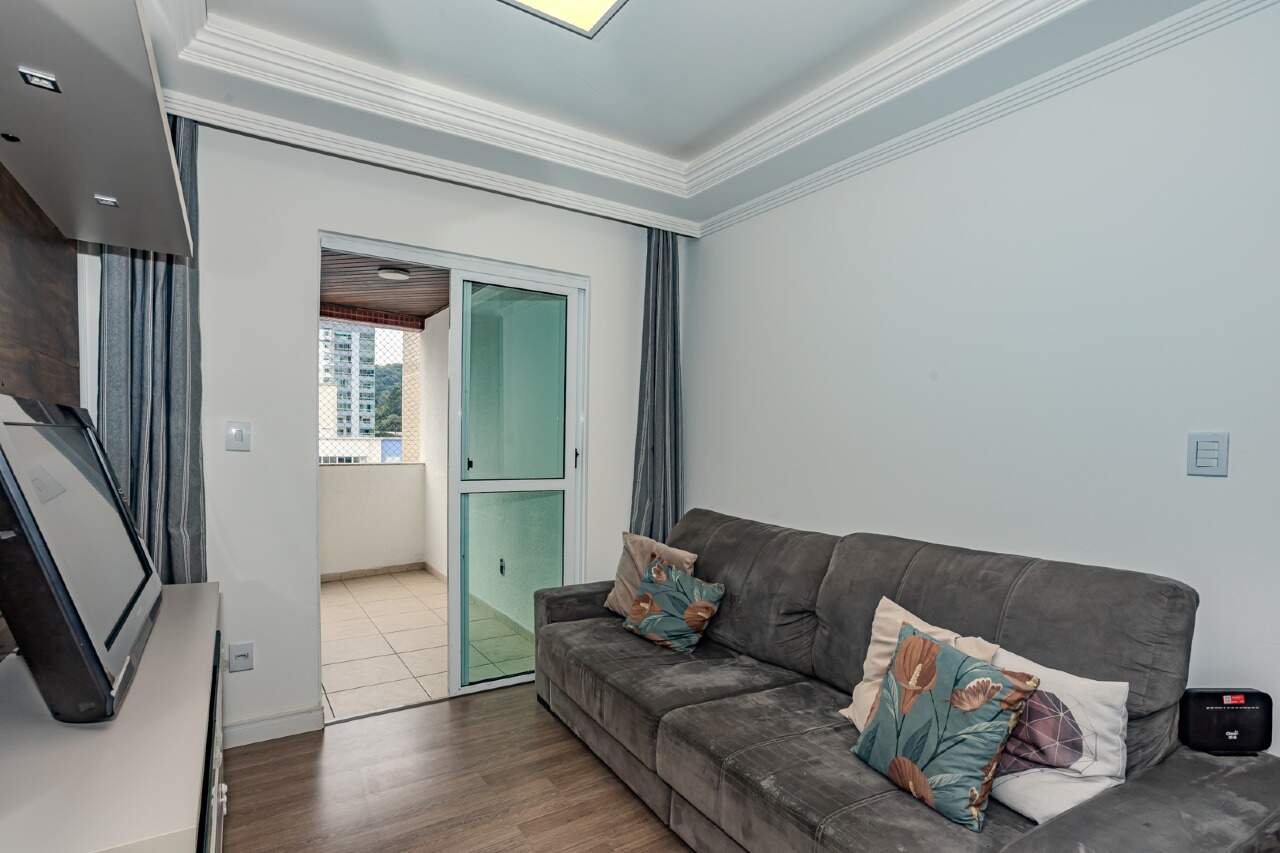 Apartamento para aluguel no Pioneiros: 