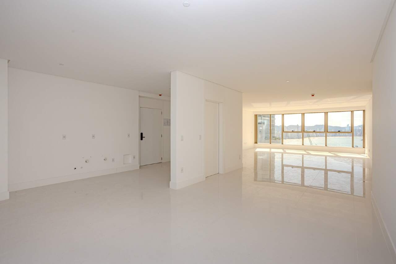 Apartamento à venda no Barra Sul: 