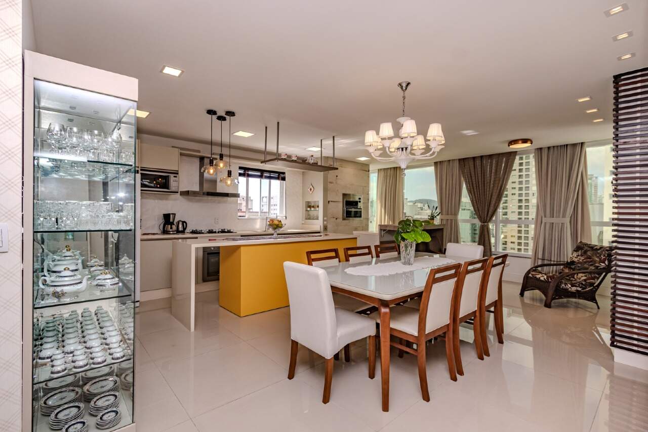 Apartamento à venda no Centro: 