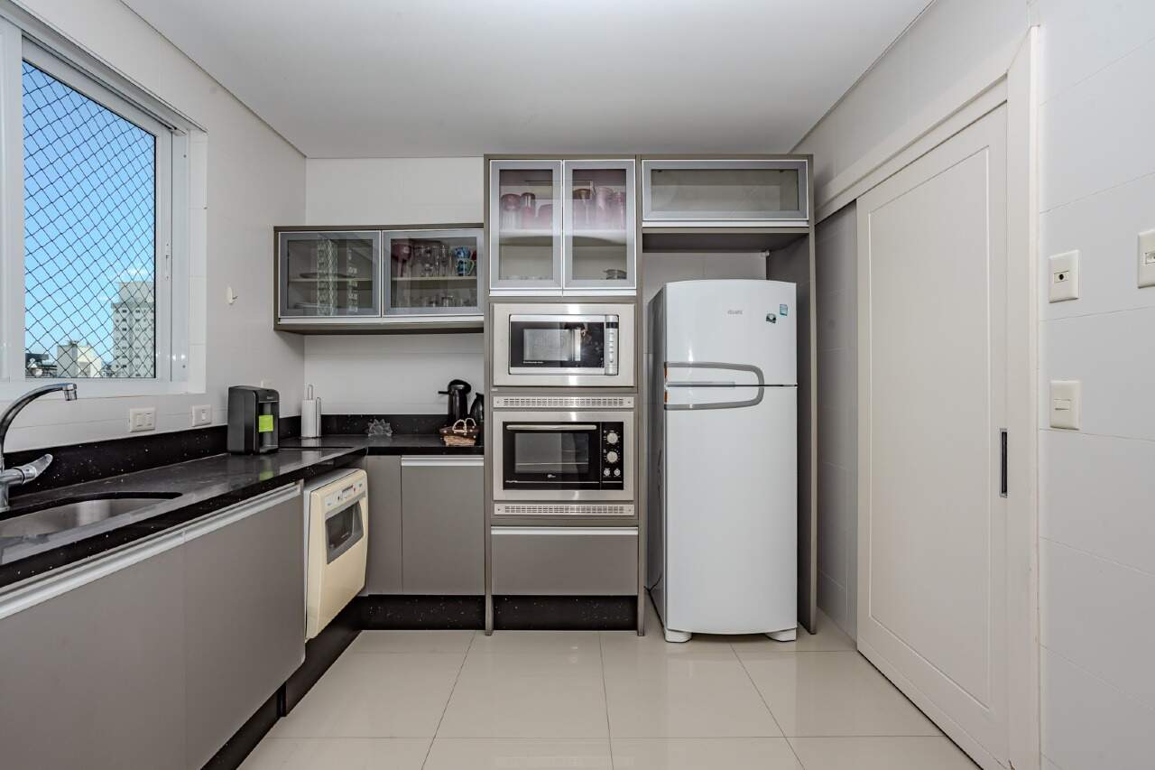 Apartamento à venda no Centro: