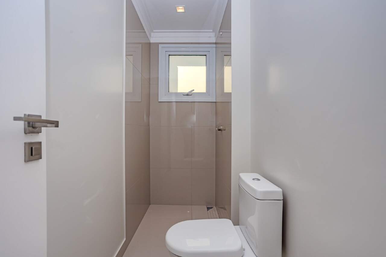 Apartamento à venda no Pioneiros: