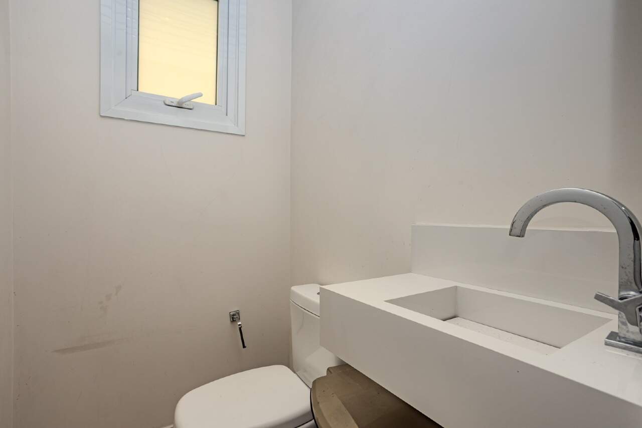 Apartamento à venda no Pioneiros: