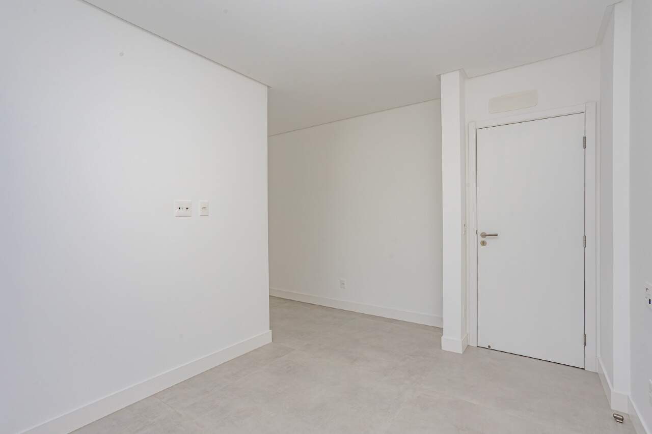 Apartamento à venda no Praia Brava: