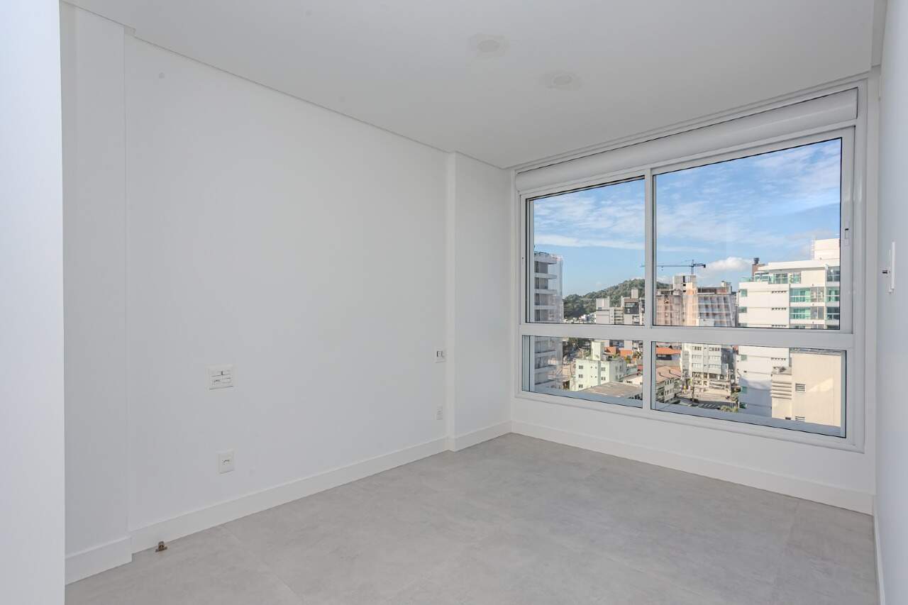 Apartamento à venda no Praia Brava: