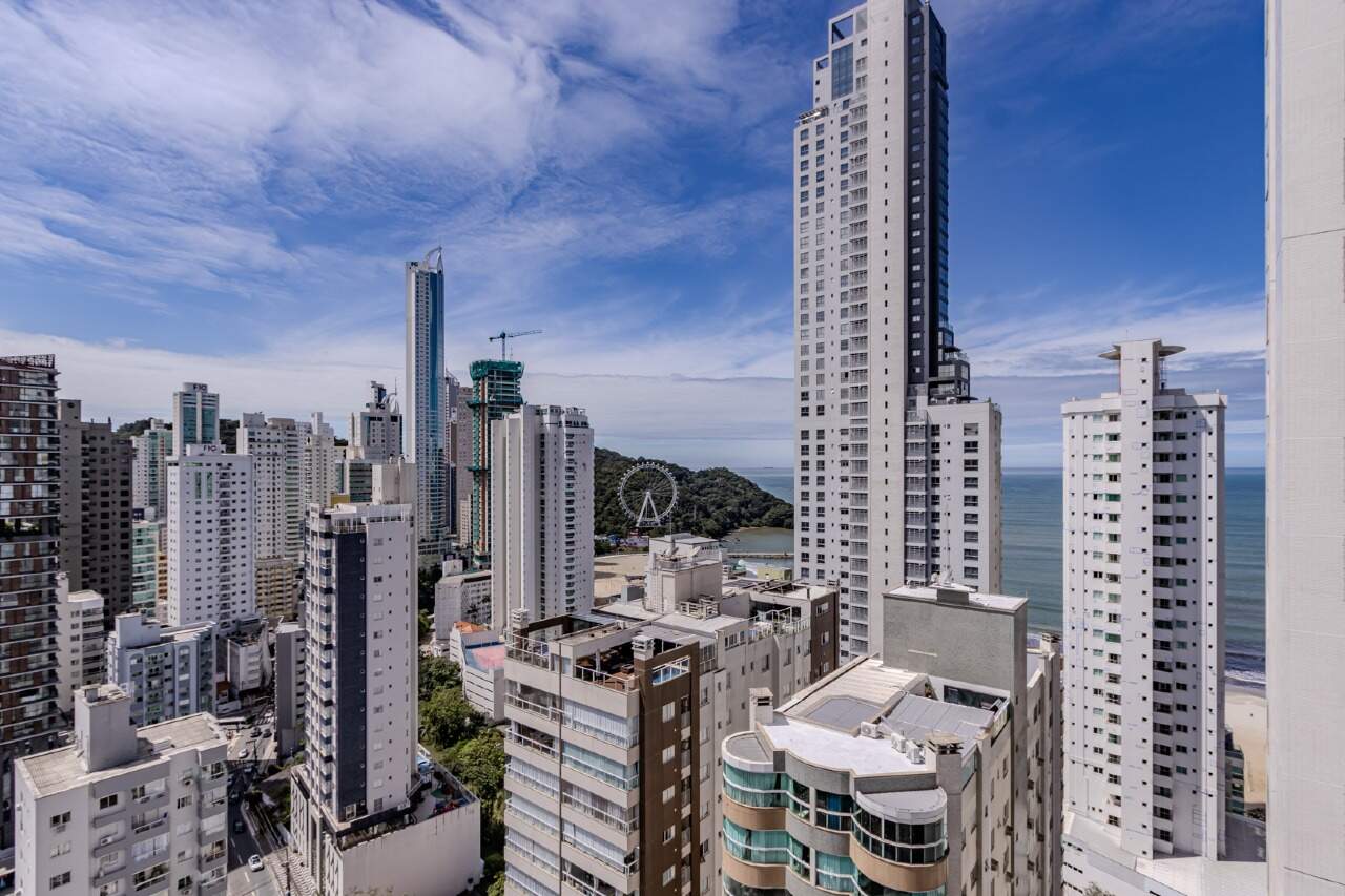 Apartamento para aluguel no Centro: 