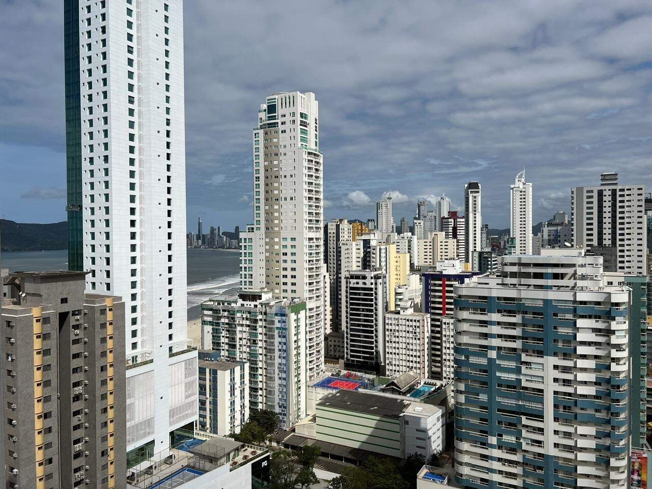 Apartamento para aluguel no Centro: 