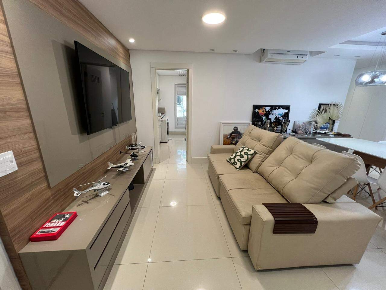 Apartamento para aluguel no Centro: 