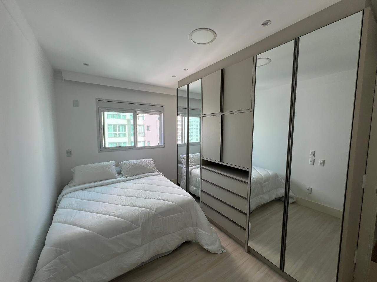 Apartamento para aluguel no Centro: 