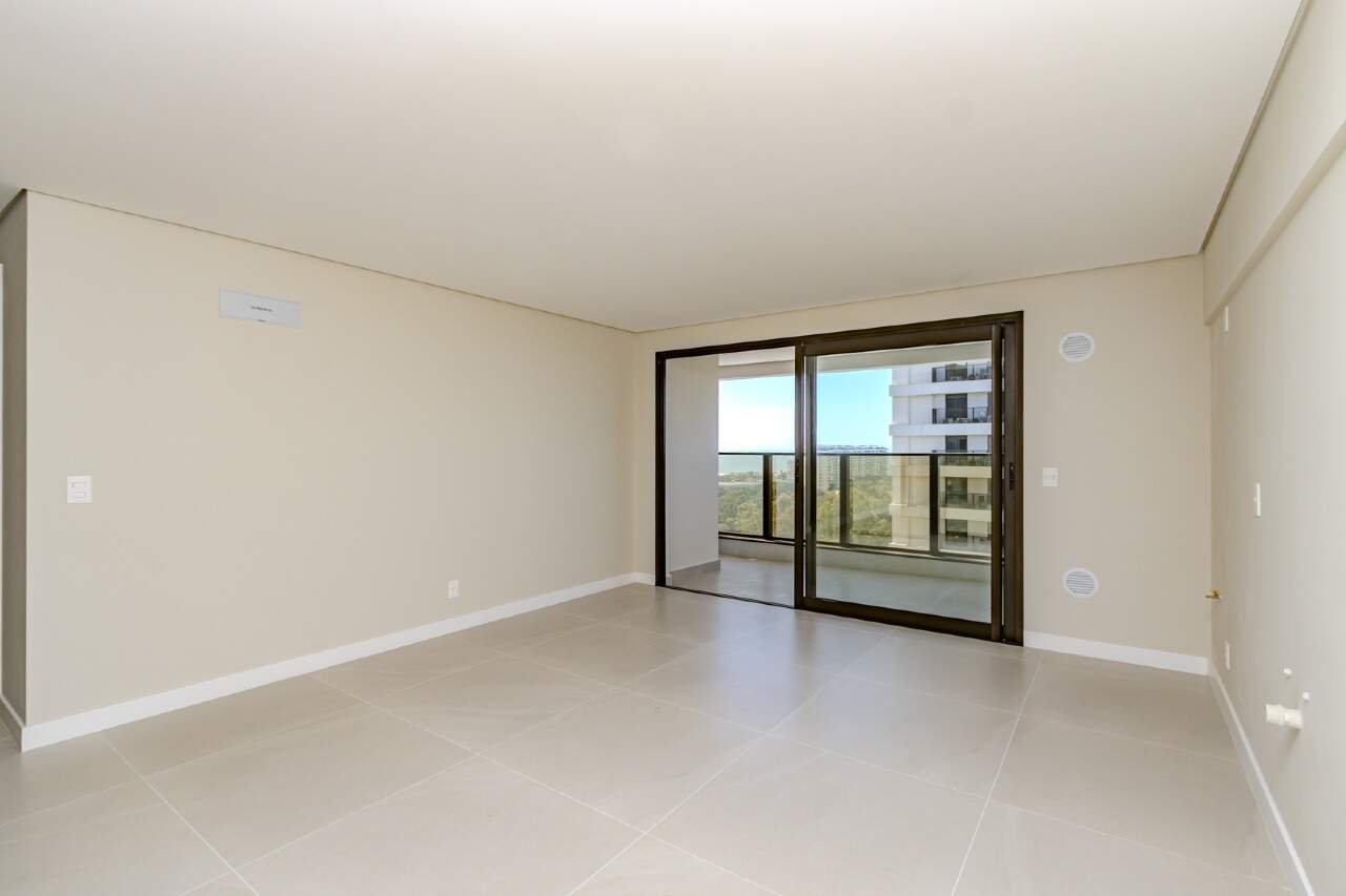 Apartamento à venda no Praia Brava: 