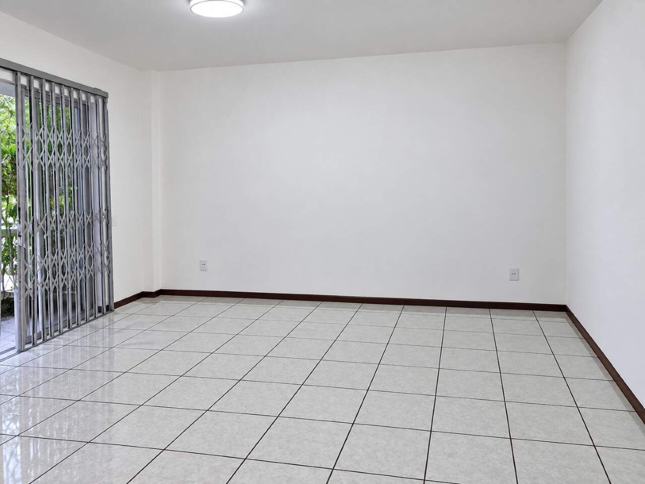 Sala Comercial para aluguel no Centro: 