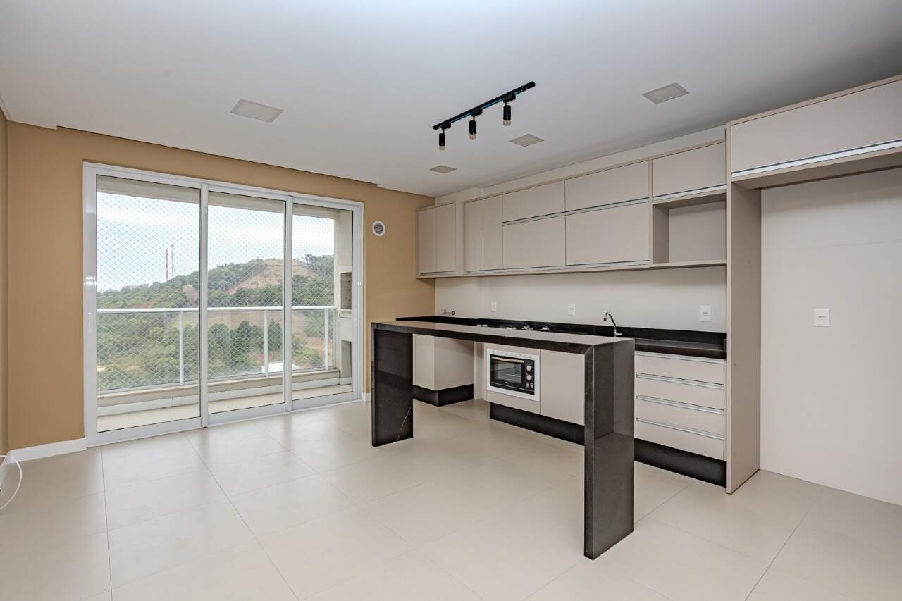 Apartamento para aluguel no Praia Brava: 