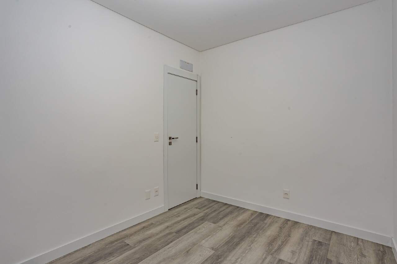 Apartamento para aluguel no Praia Brava: