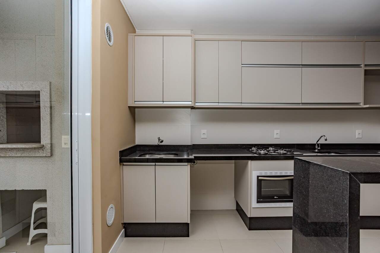 Apartamento para aluguel no Praia Brava: