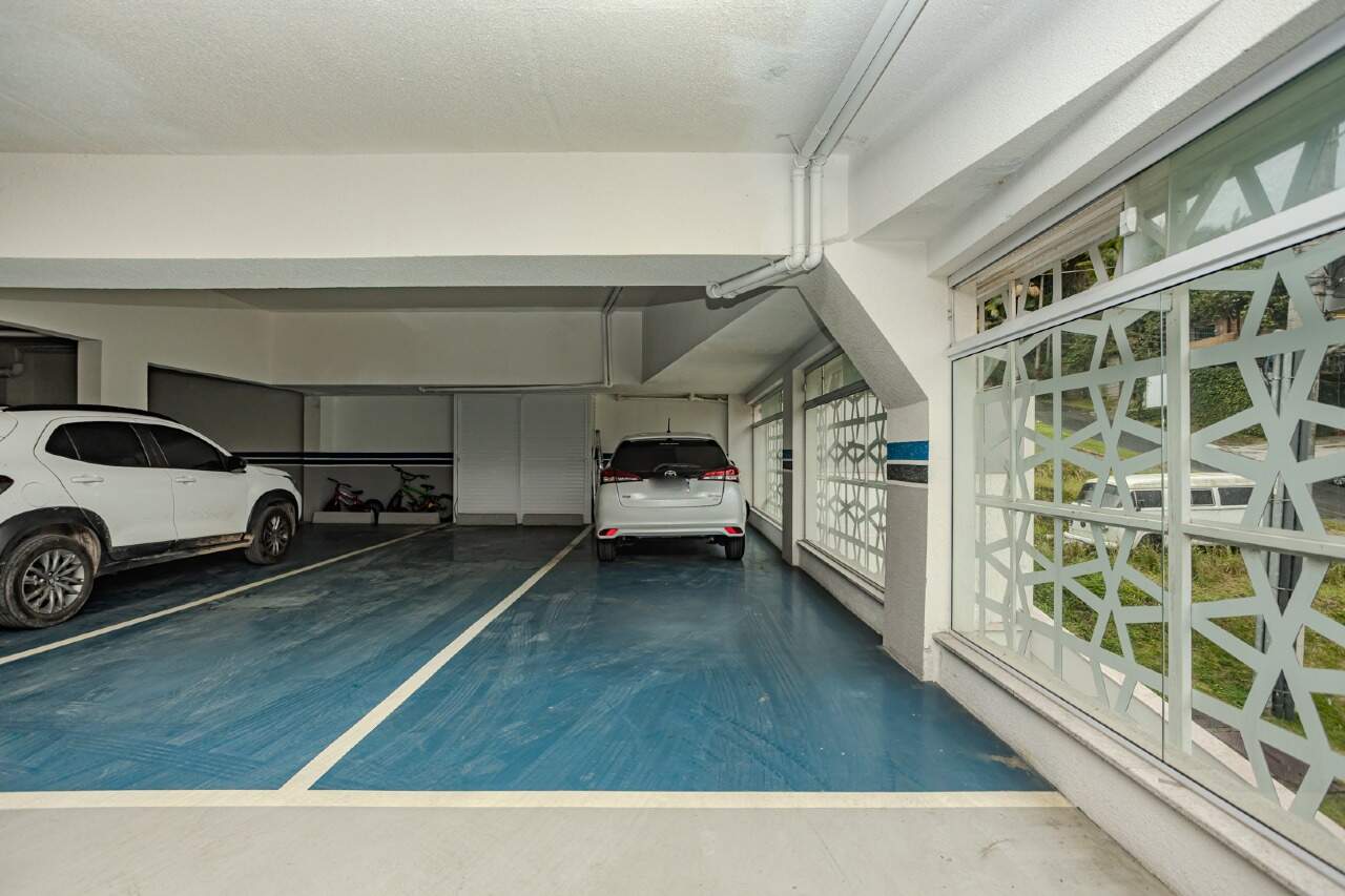 Apartamento para aluguel no Praia Brava: