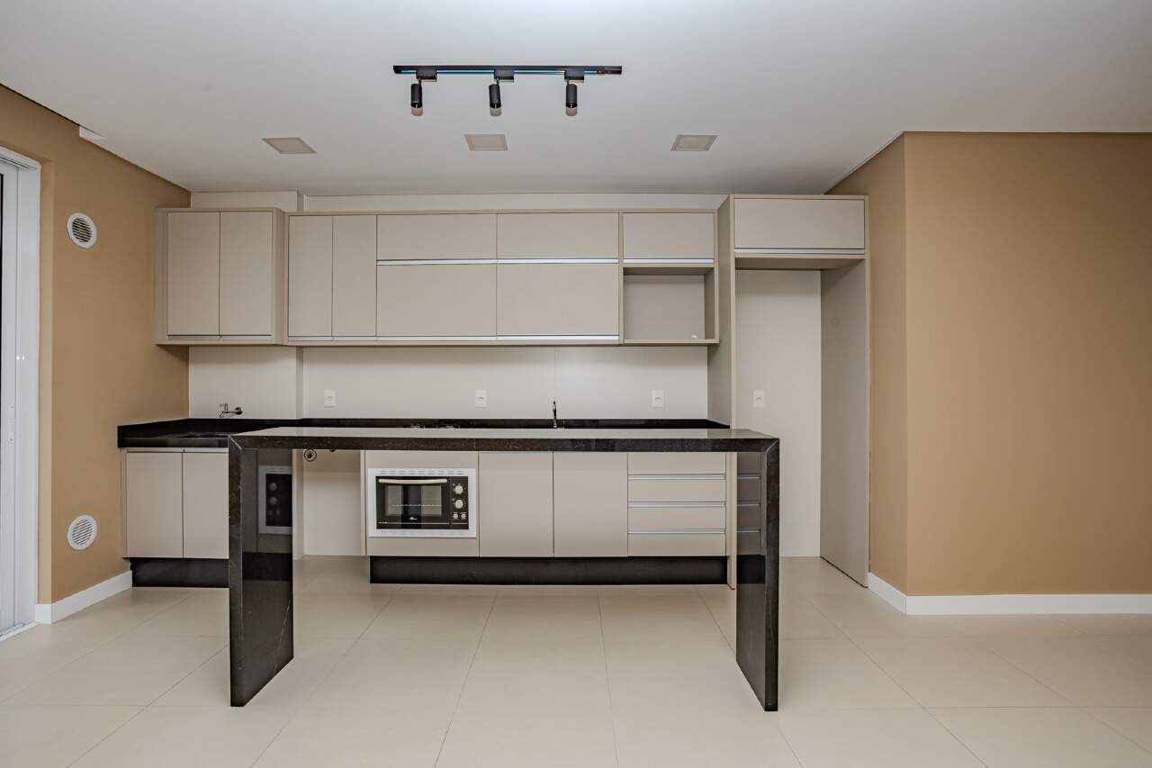 Apartamento para aluguel no Praia Brava: