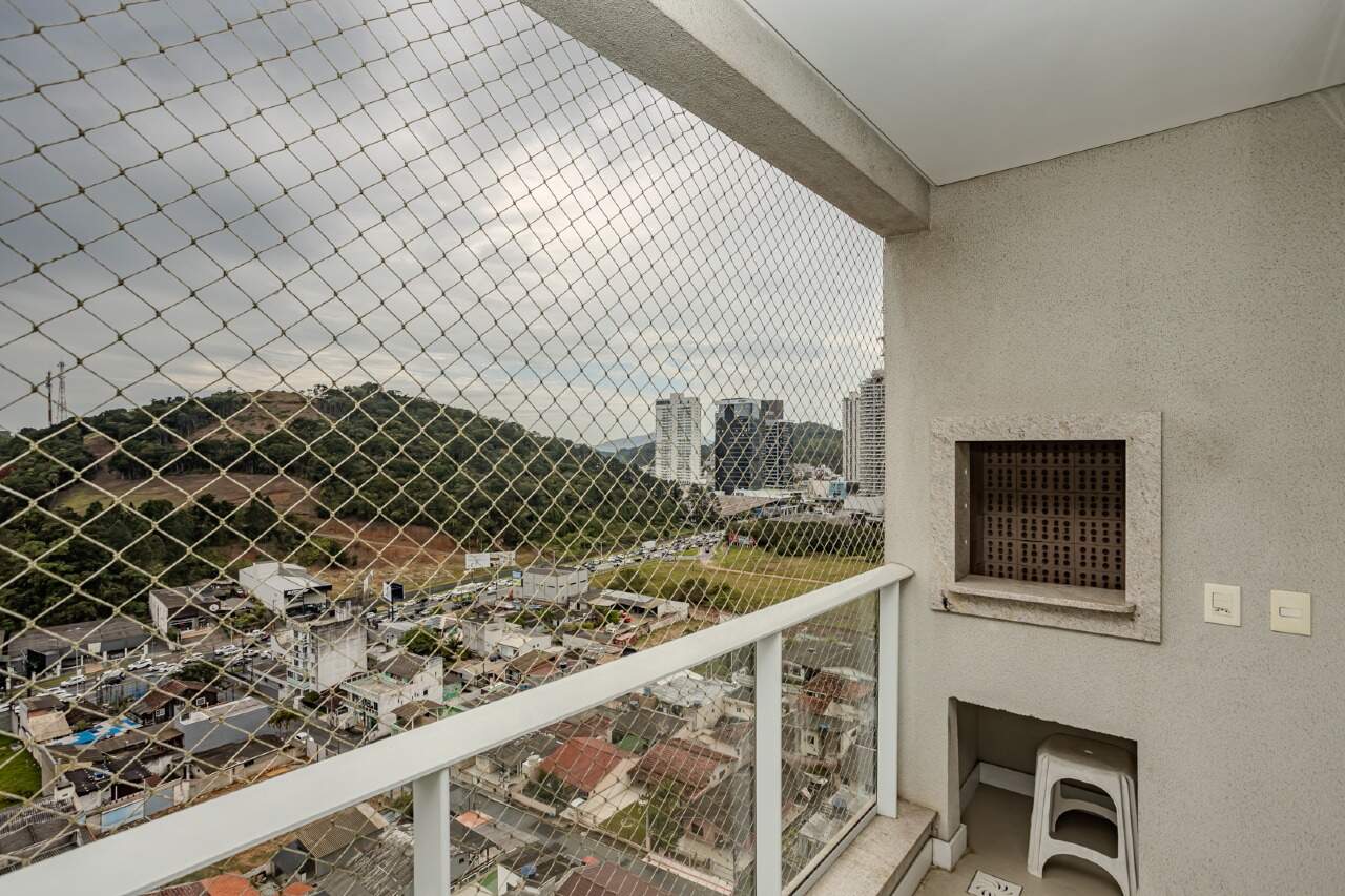 Apartamento para aluguel no Praia Brava: