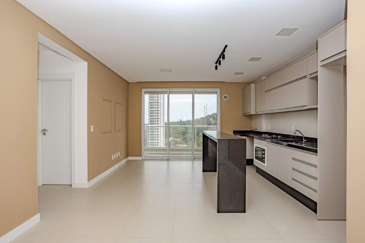 Apartamento para aluguel no Praia Brava: 