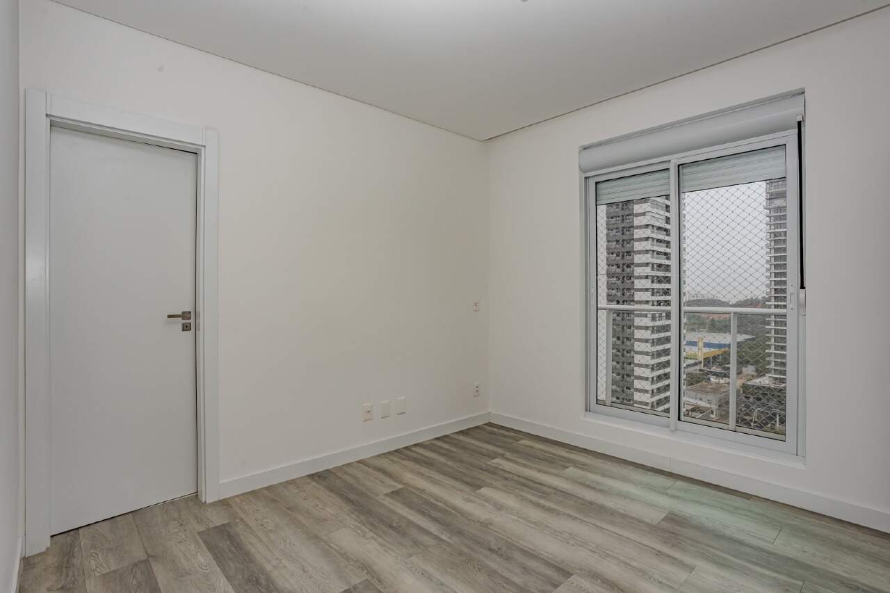 Apartamento para aluguel no Praia Brava: