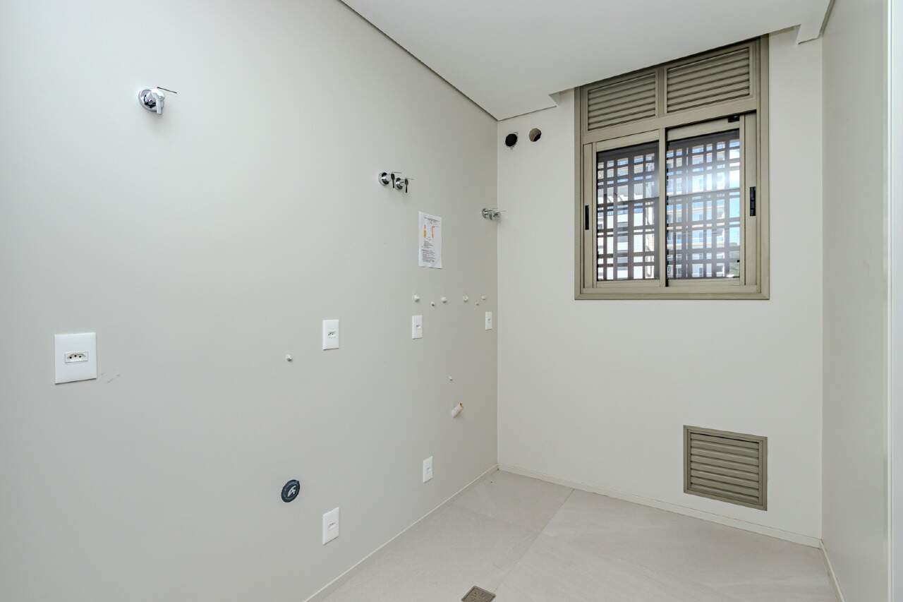 Apartamento à venda no Praia Brava: 