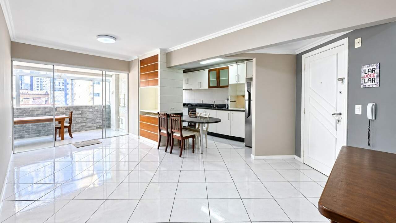 Apartamento para aluguel no Centro: 