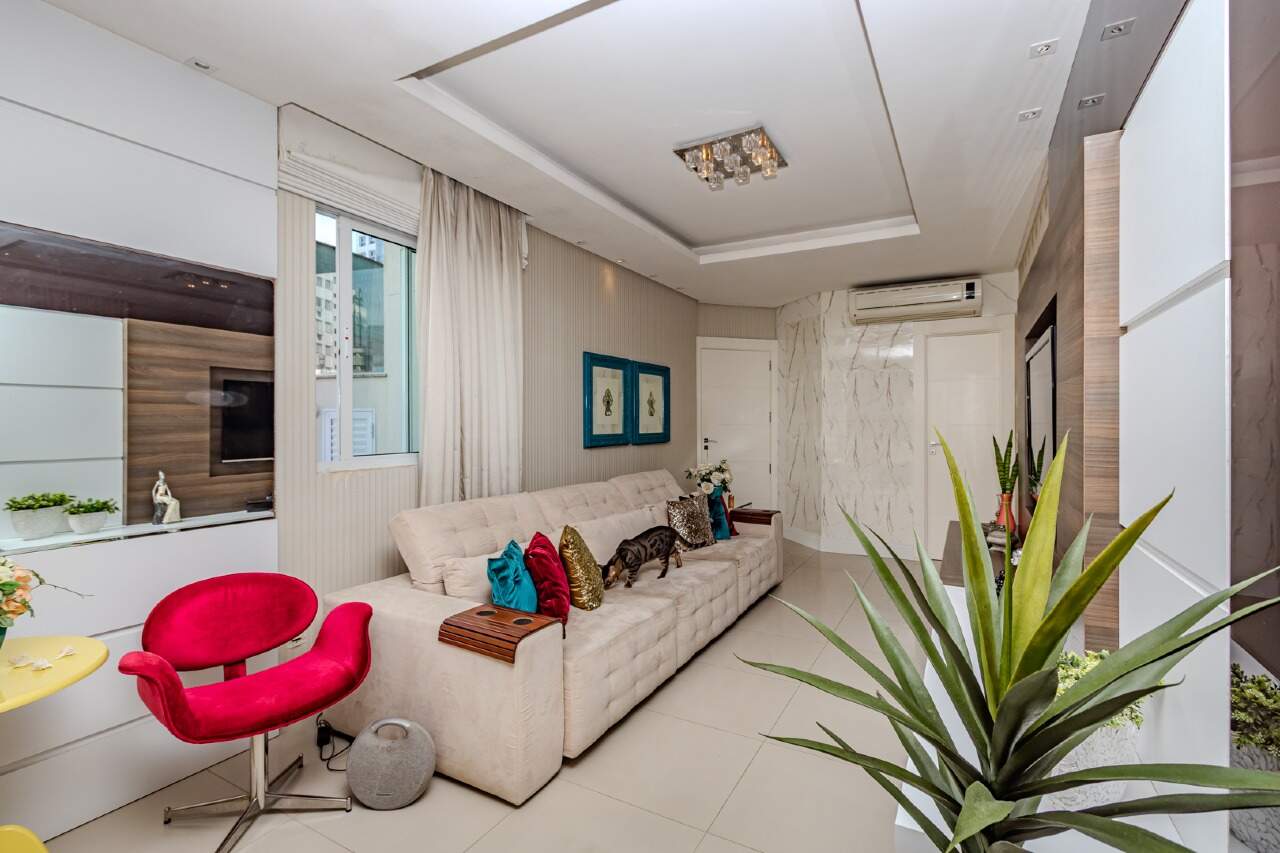 Apartamento diferenciado à venda no Centro: 