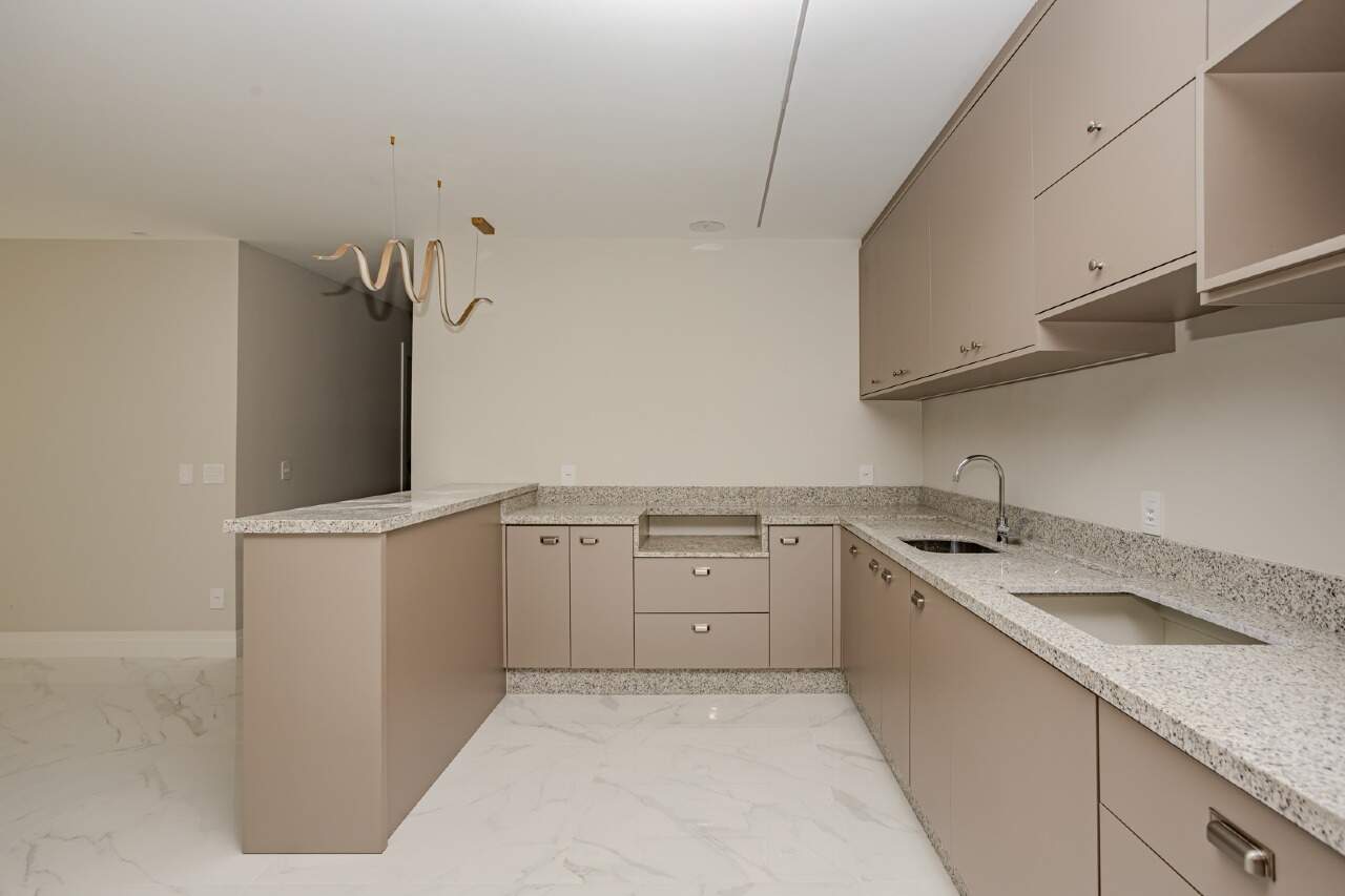 Apartamento para aluguel no Centro: 