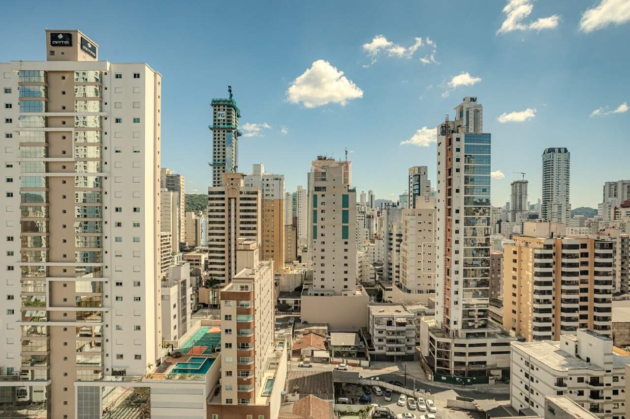 Apartamento para aluguel no Centro: 
