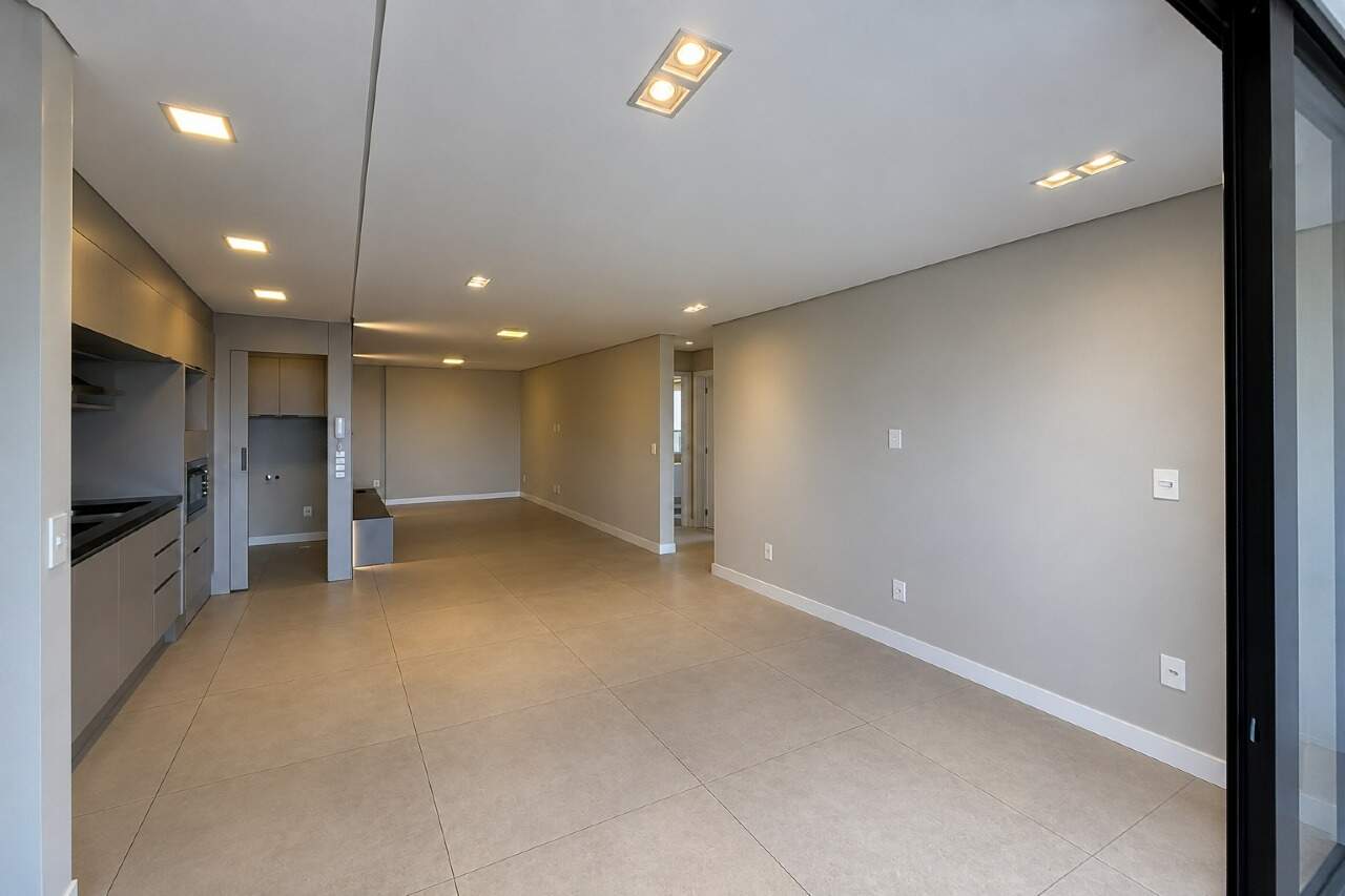 Apartamento para aluguel no Praia Brava: 