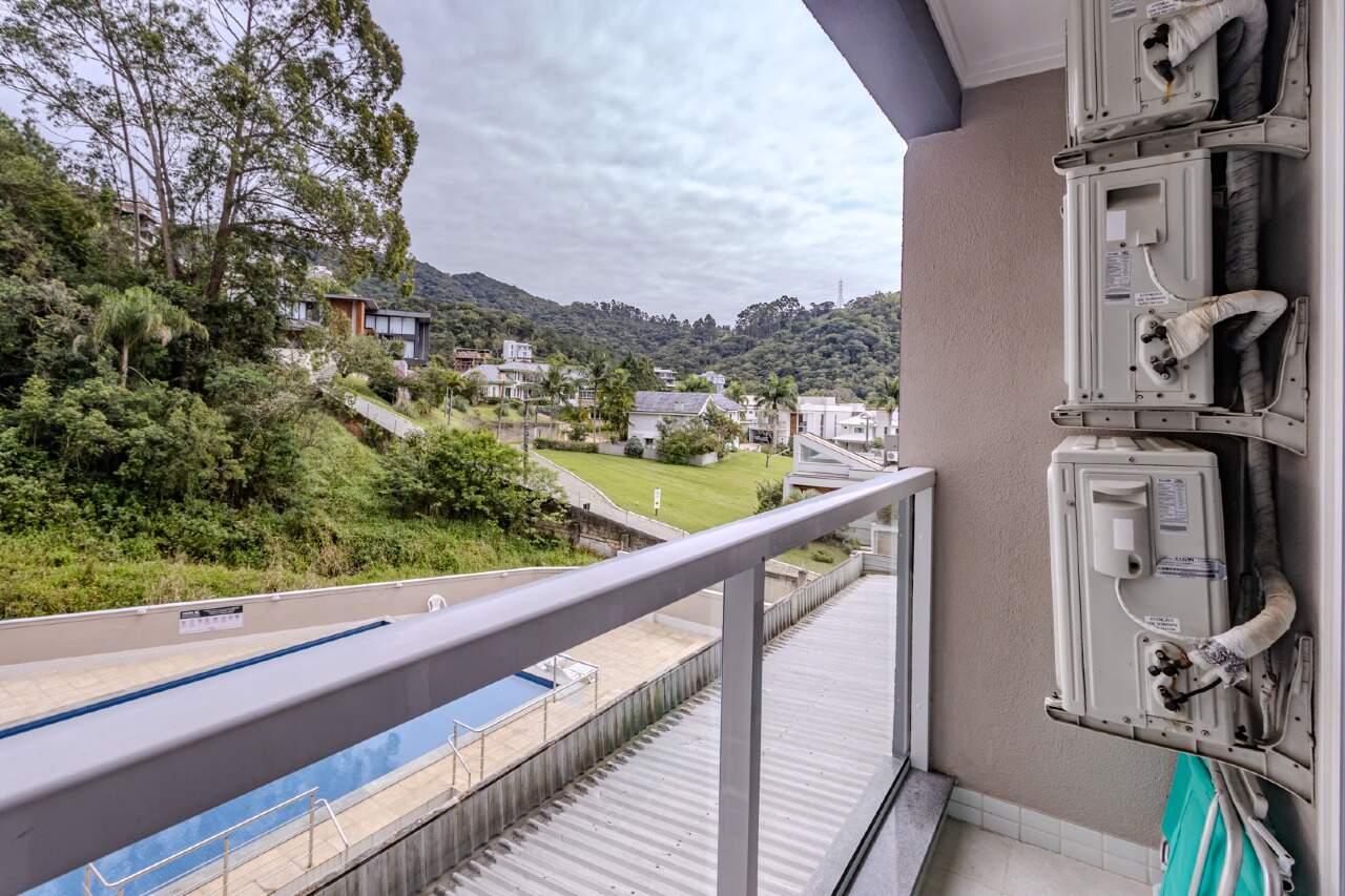 Apartamento para aluguel no Praia Brava: