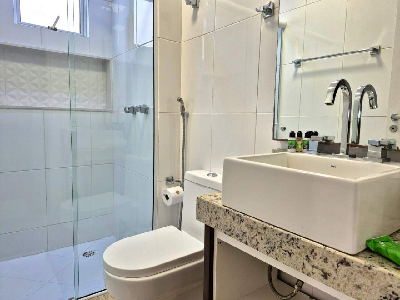 Apartamento diferenciado à venda no Pioneiros: 