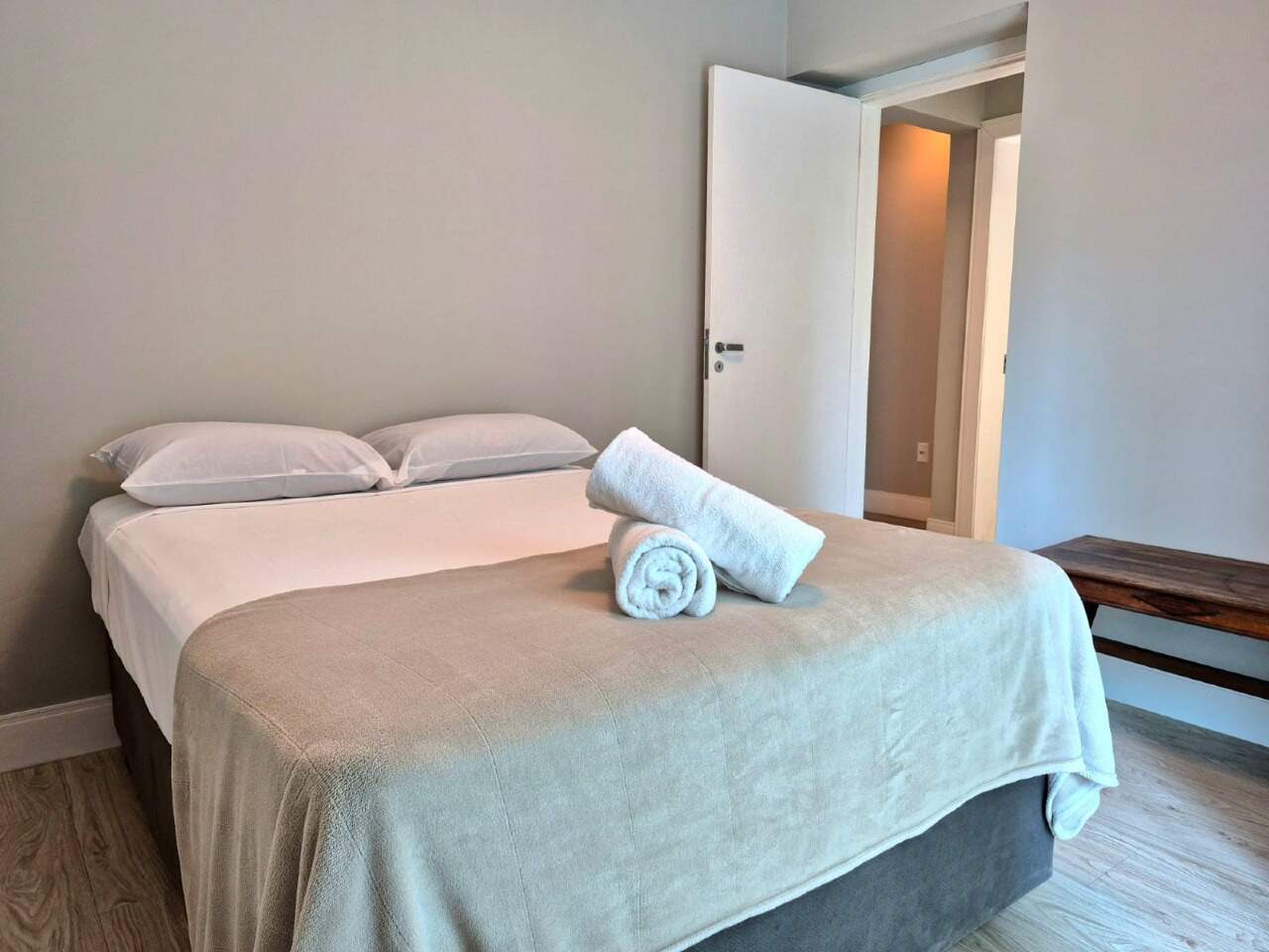 Apartamento diferenciado à venda no Pioneiros: 