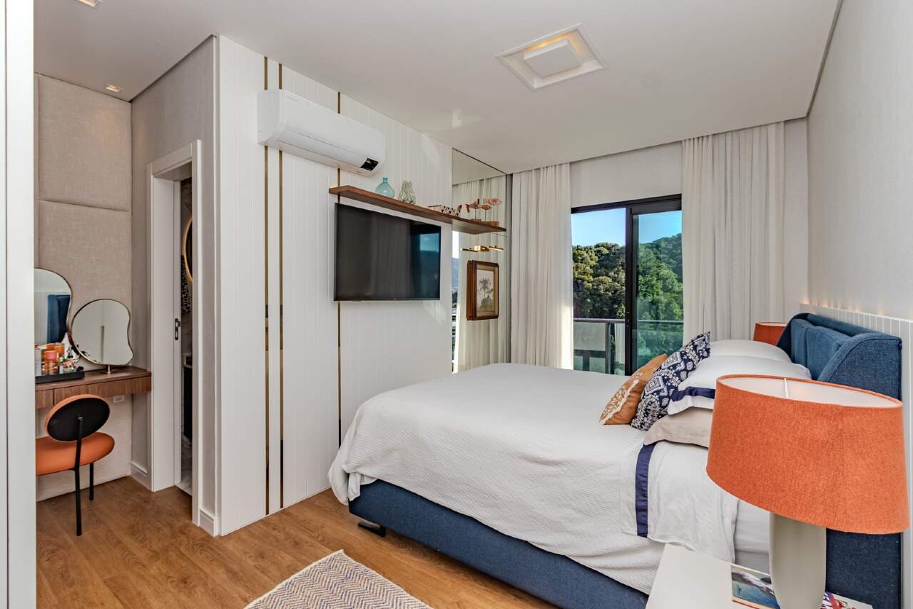 Apartamento à venda no Praia Brava: 