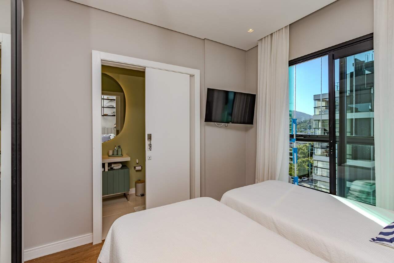 Apartamento à venda no Praia Brava: 